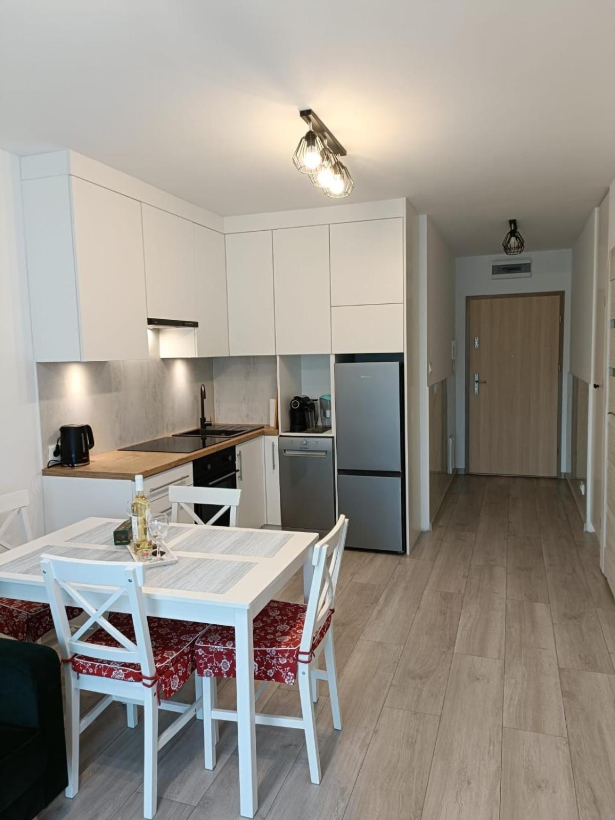 Przytulny Apartament Mario Mare โควอบเซก ภายนอก รูปภาพ
