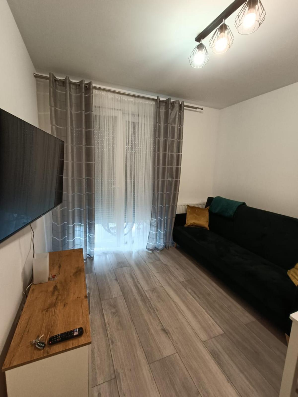 Przytulny Apartament Mario Mare โควอบเซก ภายนอก รูปภาพ